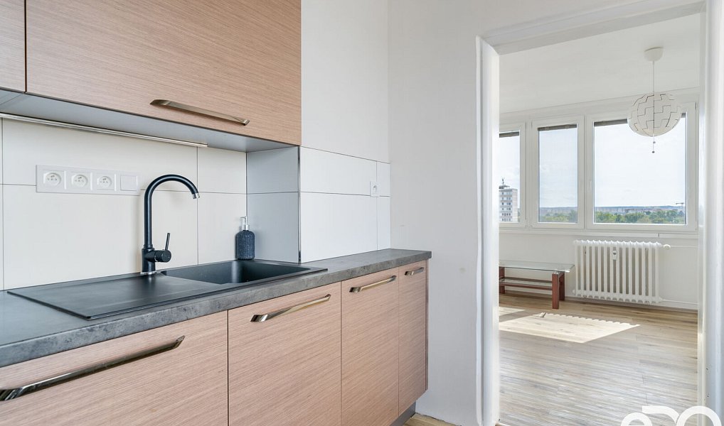 Prodej bytu 3+1 72 m², Hradec Králové – náhled fotky 5