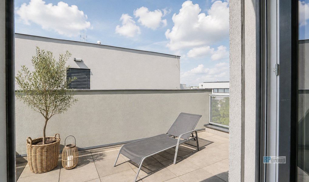 Prodej domu 146 m² s pozemkem 376 m², Praha – náhled fotky 11