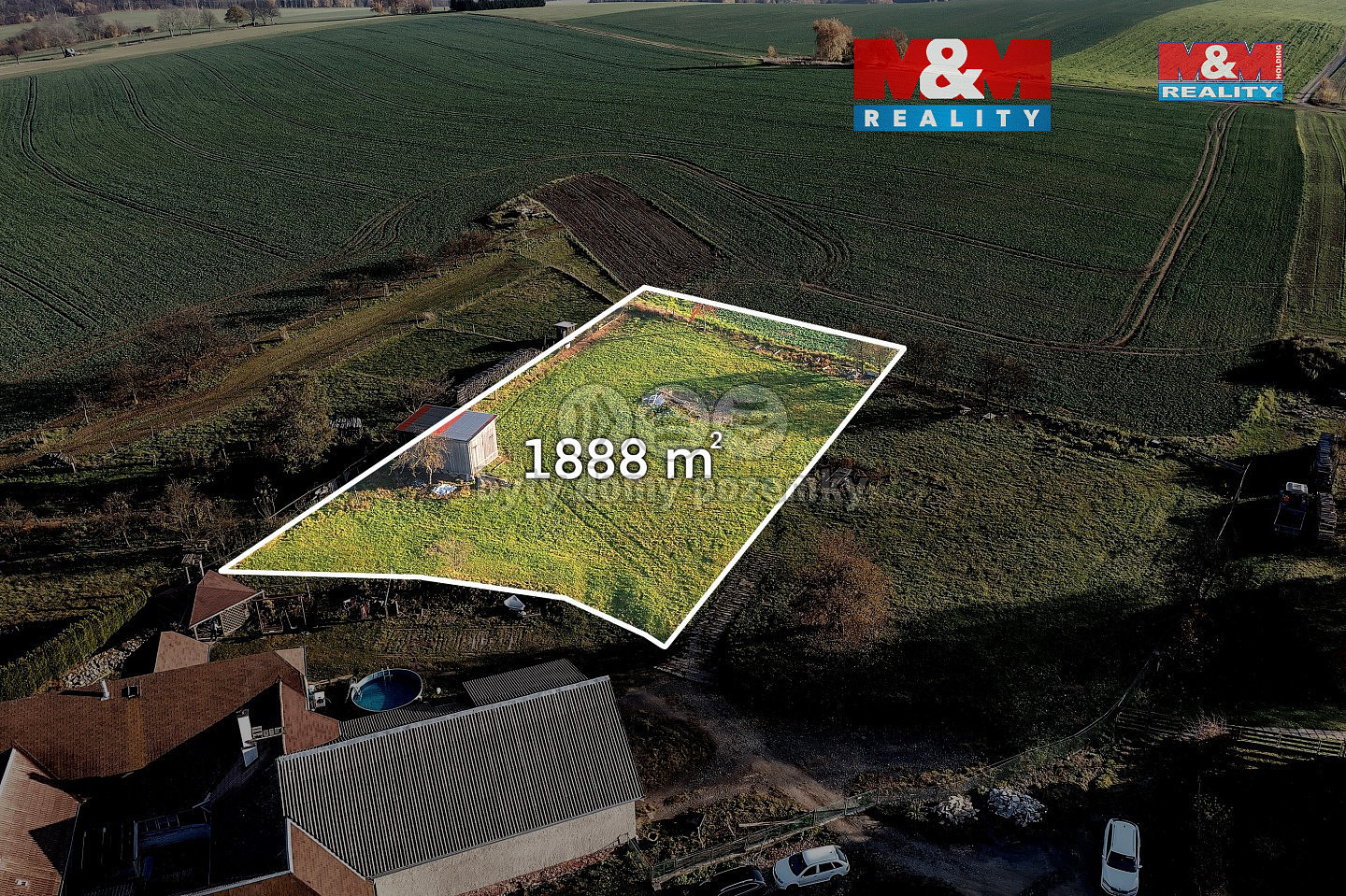 Prodej stavebního pozemku 1 888 m²
