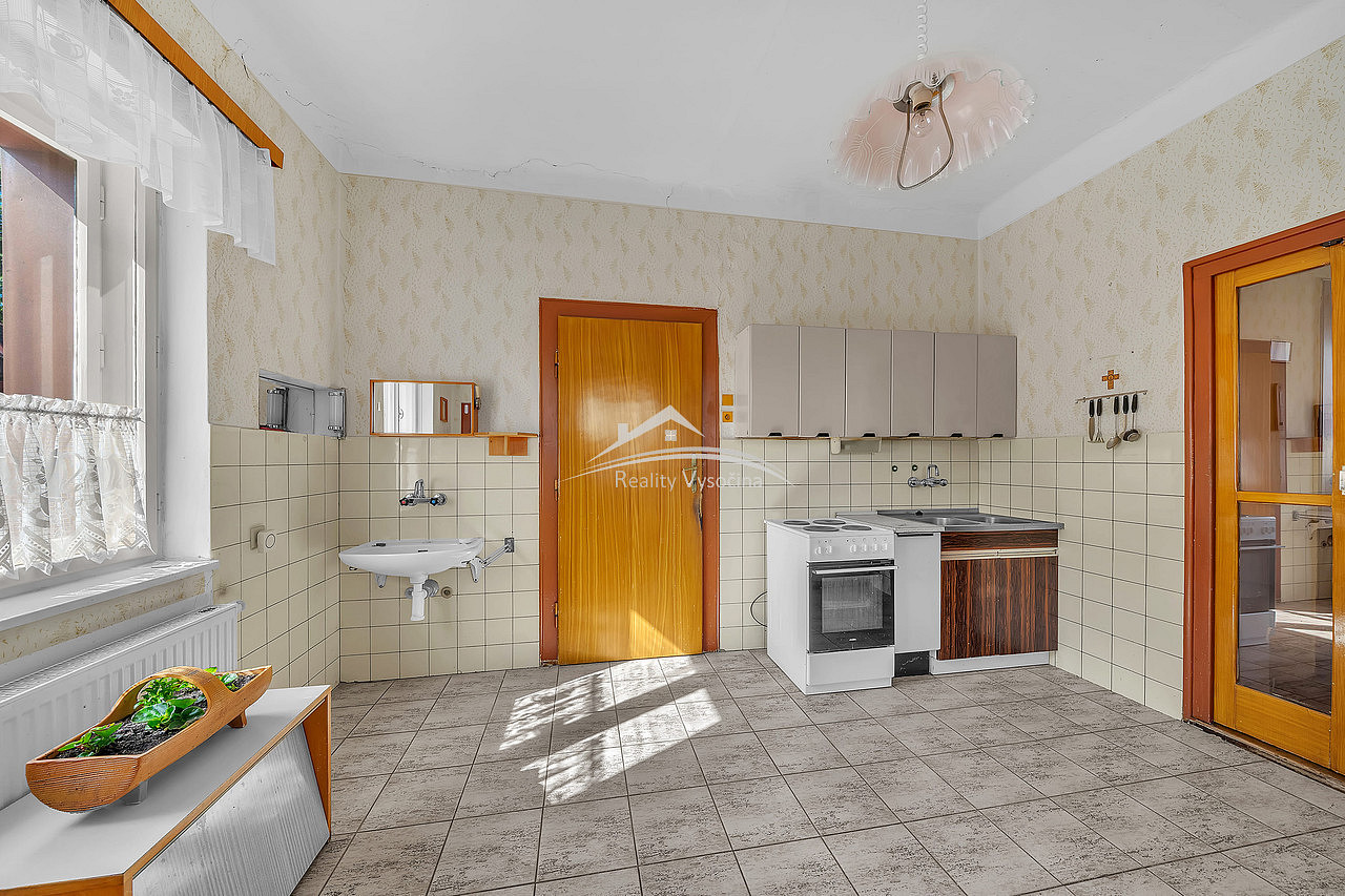 Prodej domu 140 m² s pozemkem 1 002 m² — photo 3