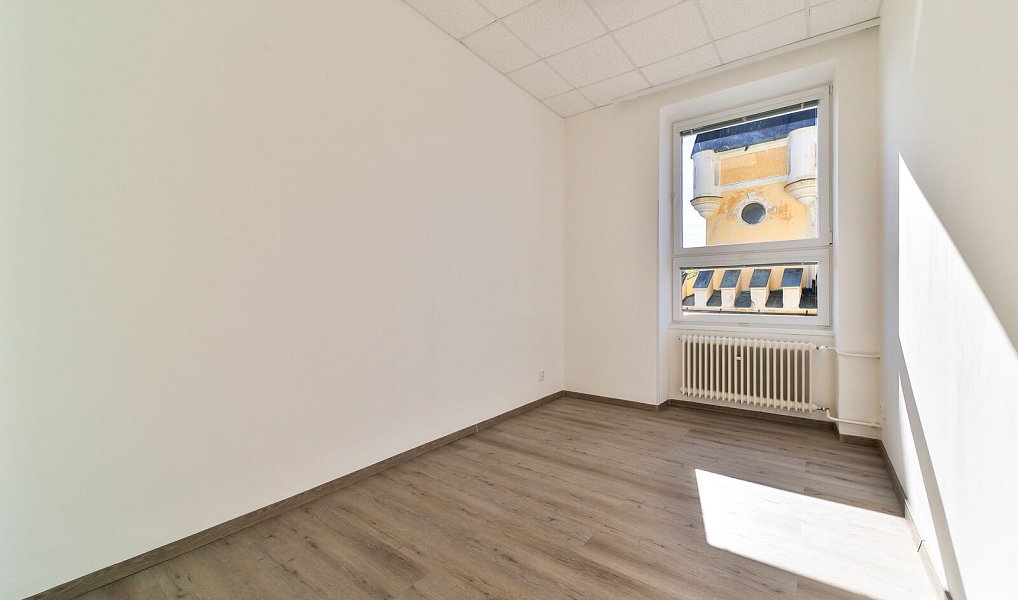 Pronájem bytu 3+1 56 m², Mariánské Lázně – náhled fotky 10