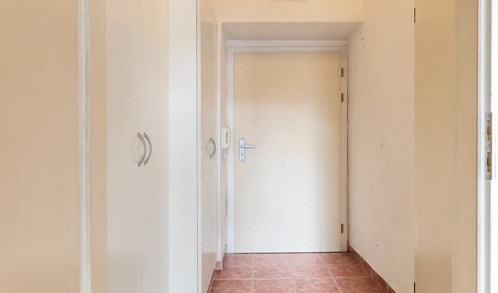 Pronájem bytu 1+kk 26 m², Praha – náhled fotky 2