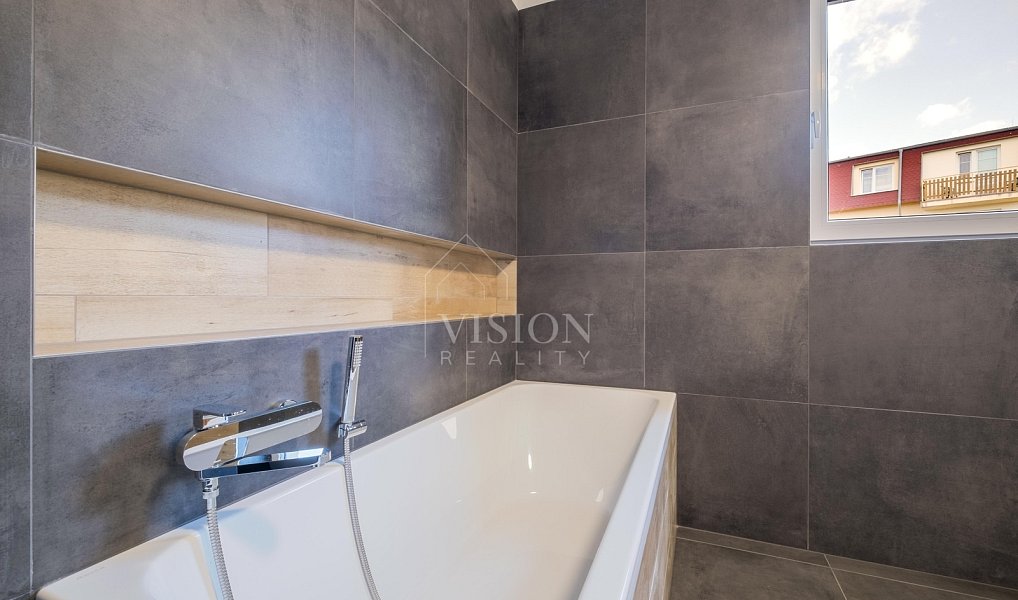 Prodej domu 177 m² s pozemkem 270 m², Plzeň – náhled fotky 34