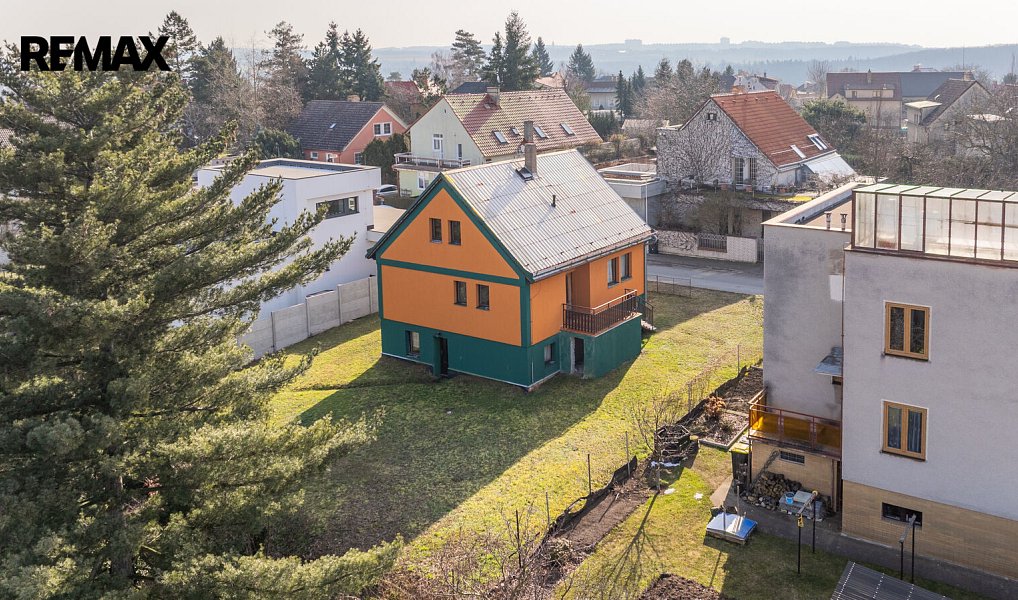 Prodej domu 214 m² s pozemkem 570 m², Roztoky – náhled fotky 32
