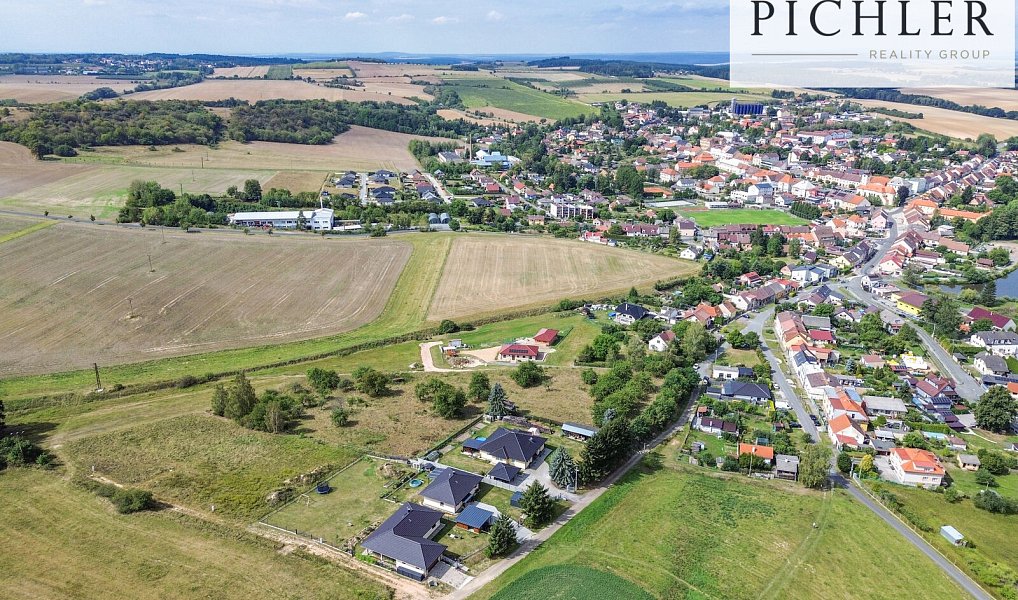 Prodej stavebního pozemku 10 447 m², Radnice – náhled fotky 10