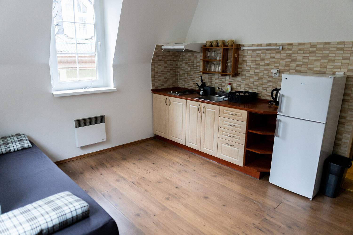 Pronájem bytu 1+kk 19 m² – fotografie 4
