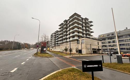 Pronájem bytu 2+1 60 m², Československého exilu, Praha 4 - Modřany