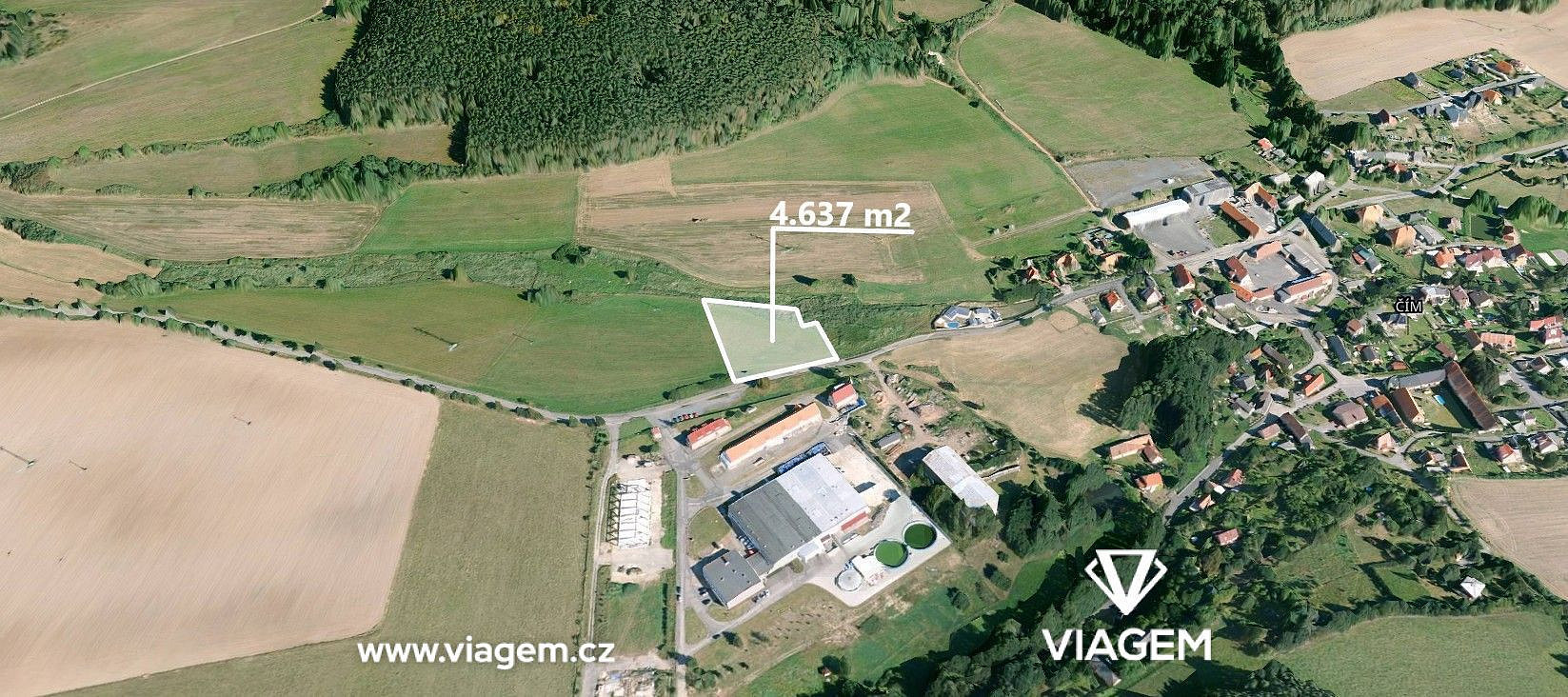 Prodej komerčního pozemku 2 318 m²