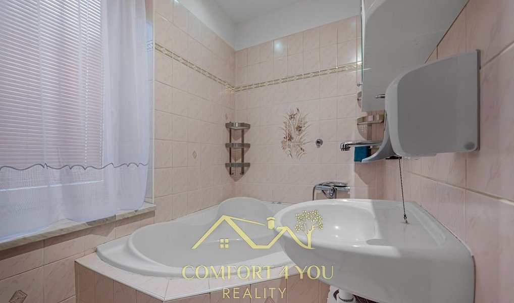 Prodej domu 140 m² s pozemkem 693 m², Třešť – náhled fotky 10