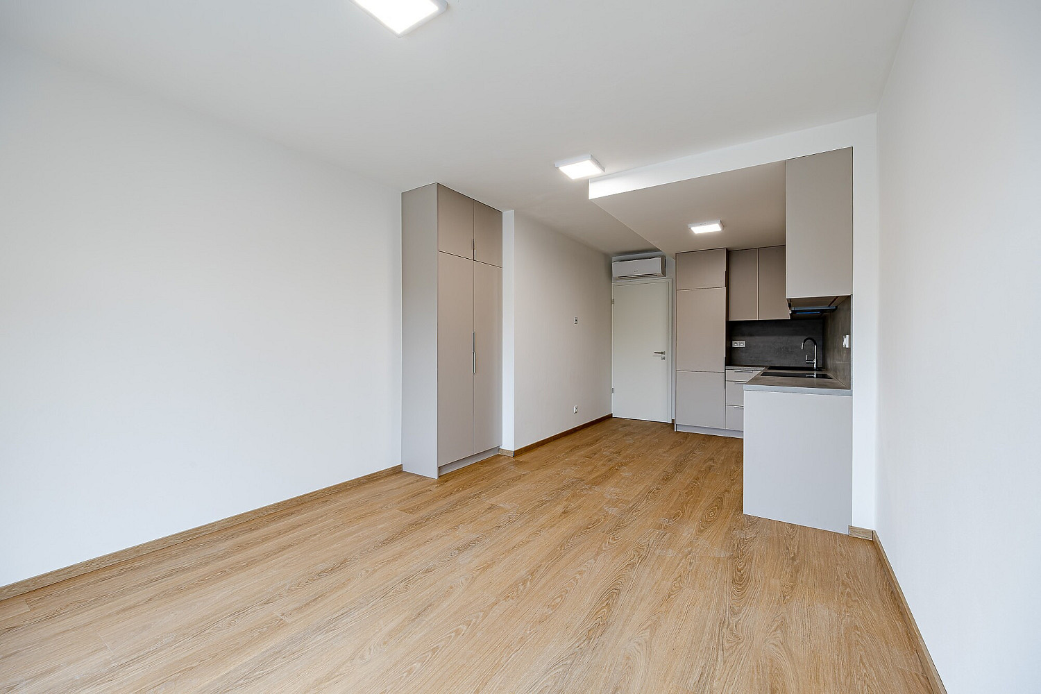 Pronájem bytu 1+kk 33 m²