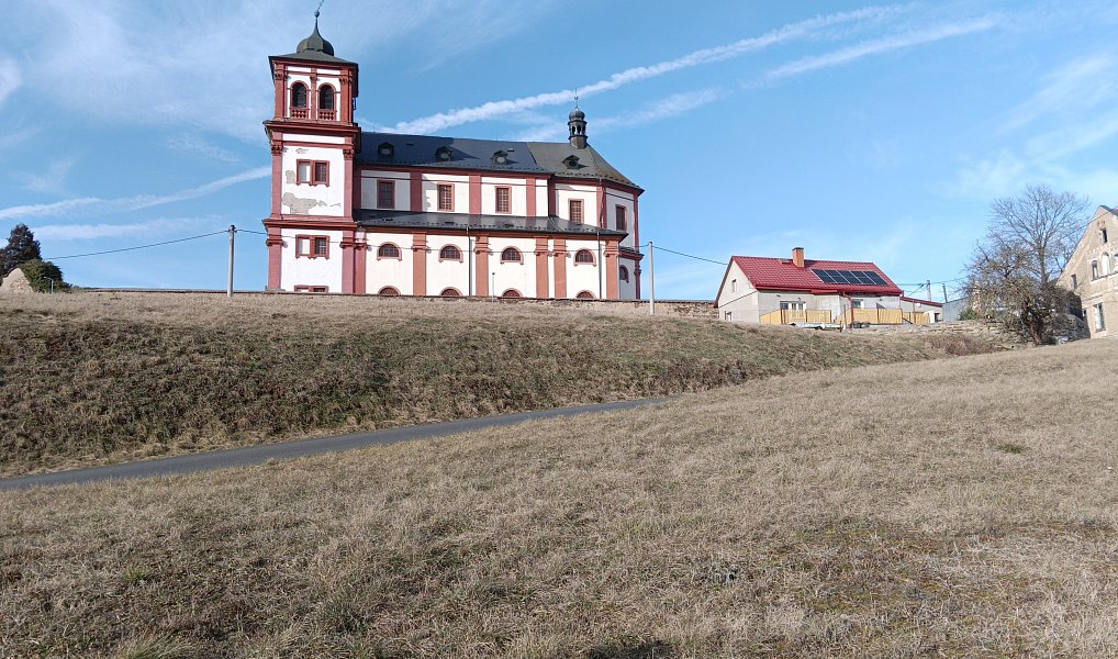 Prodej stavebního pozemku 1 041 m², Chyše – náhled fotky 3