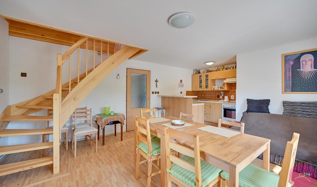 Prodej chaty/chalupy 112 m² s pozemkem 77 m², Lhotka – náhled fotky 4