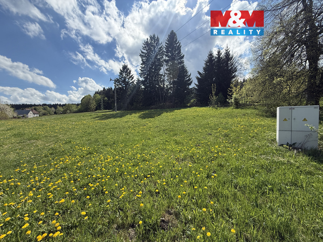 Prodej stavebního pozemku 2 109 m²