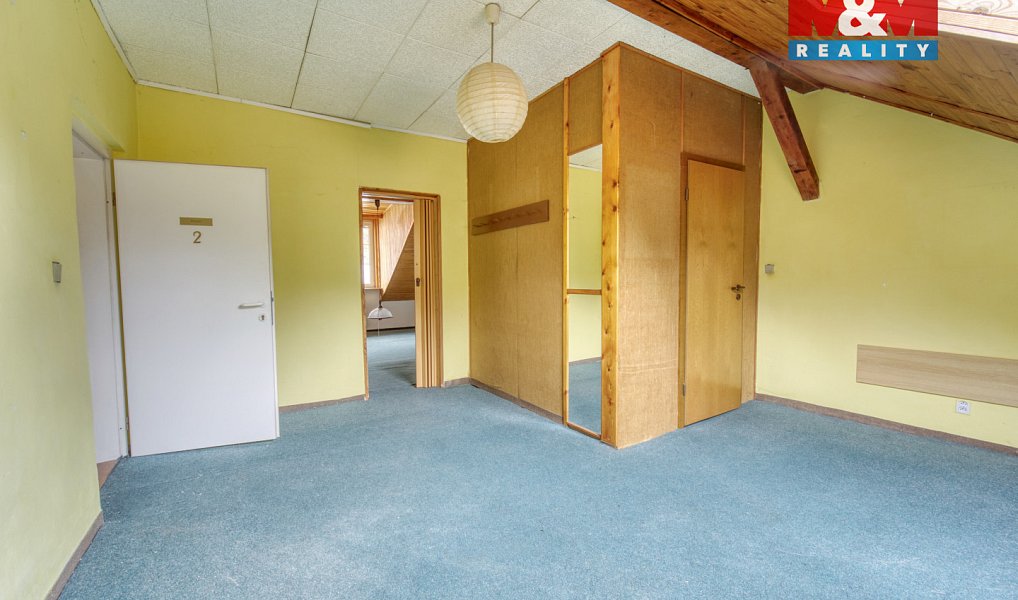 Prodej domu 800 m² s pozemkem 662 m², Oloví – náhled fotky 19