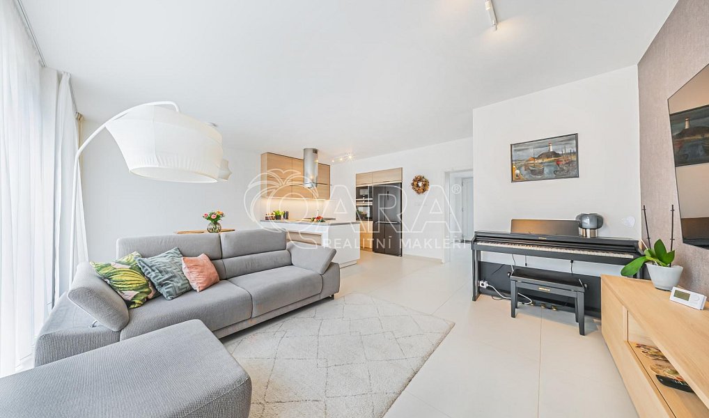 Prodej domu 104 m² s pozemkem 235 m², Hřebeč – náhled fotky 8