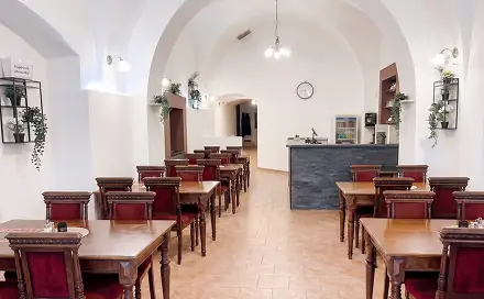 Pronájem restaurace 179 m², Velké náměstí, Hradec Králové