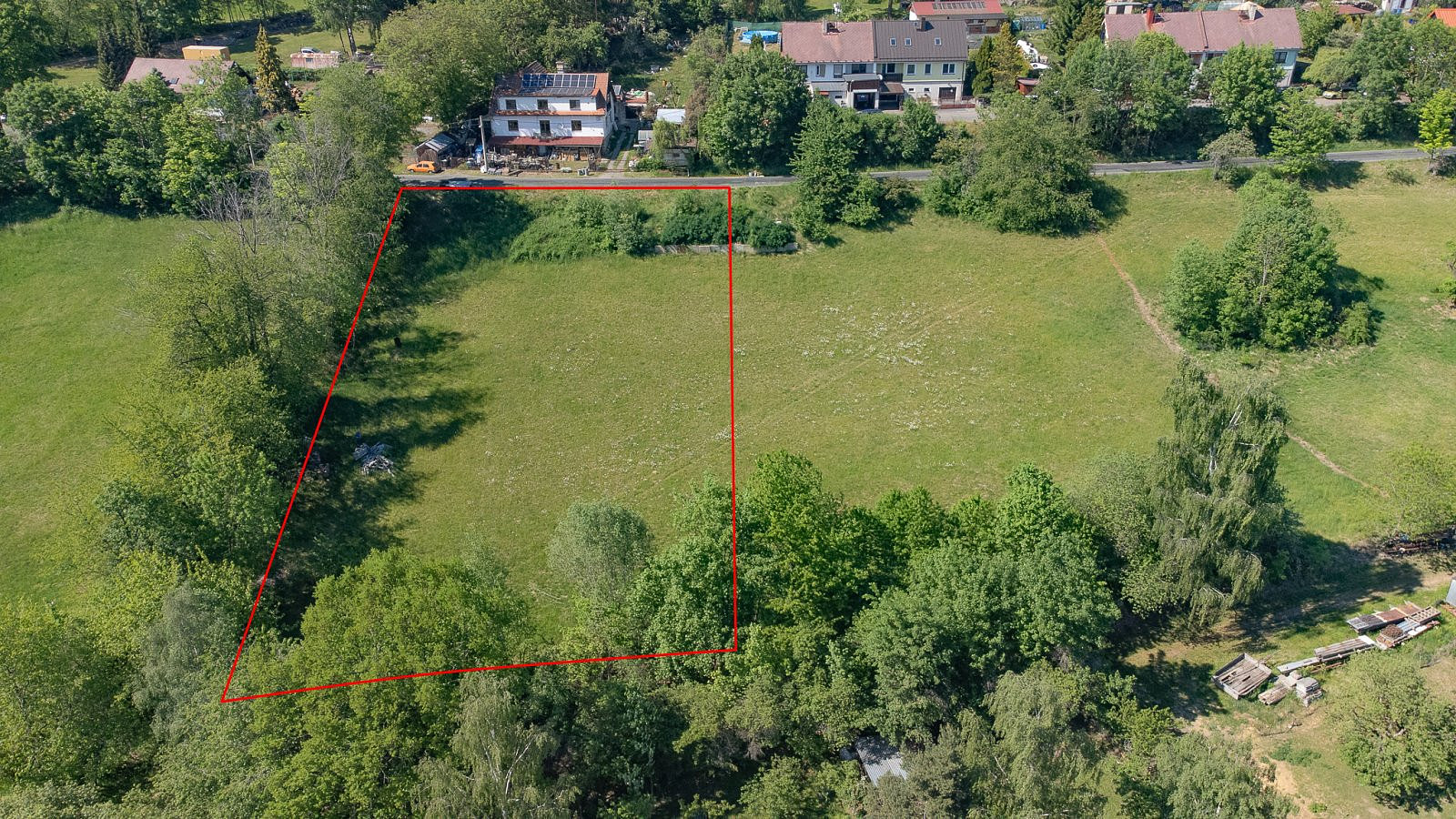 Prodej stavebního pozemku 3 500 m² – fotografie 2