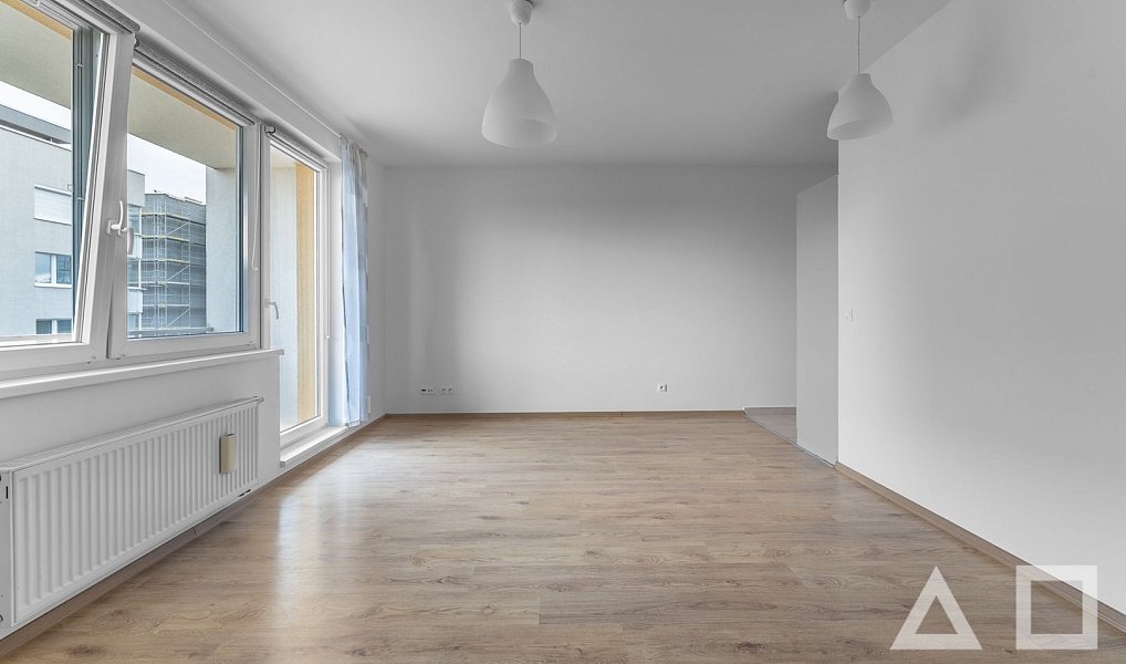 Prodej bytu 1+kk 35 m², Praha – náhled fotky 4