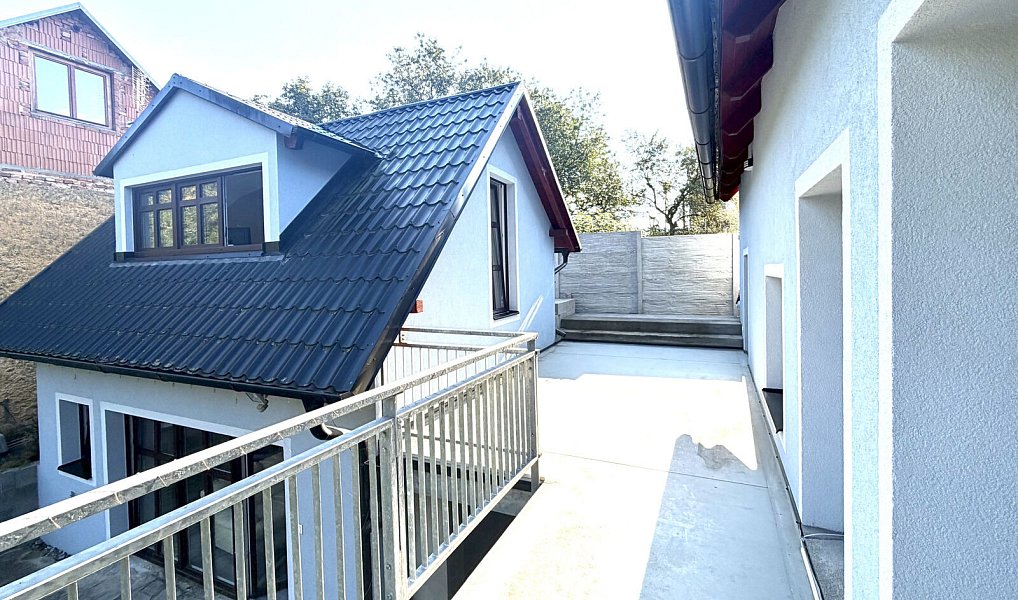 Prodej domu 232 m² s pozemkem 263 m², Hromnice – náhled fotky 17