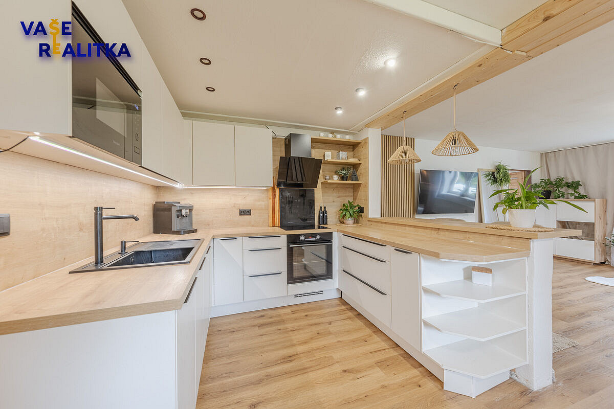 Prodej domu 180 m² s pozemkem 2 022 m² – fotografie 5