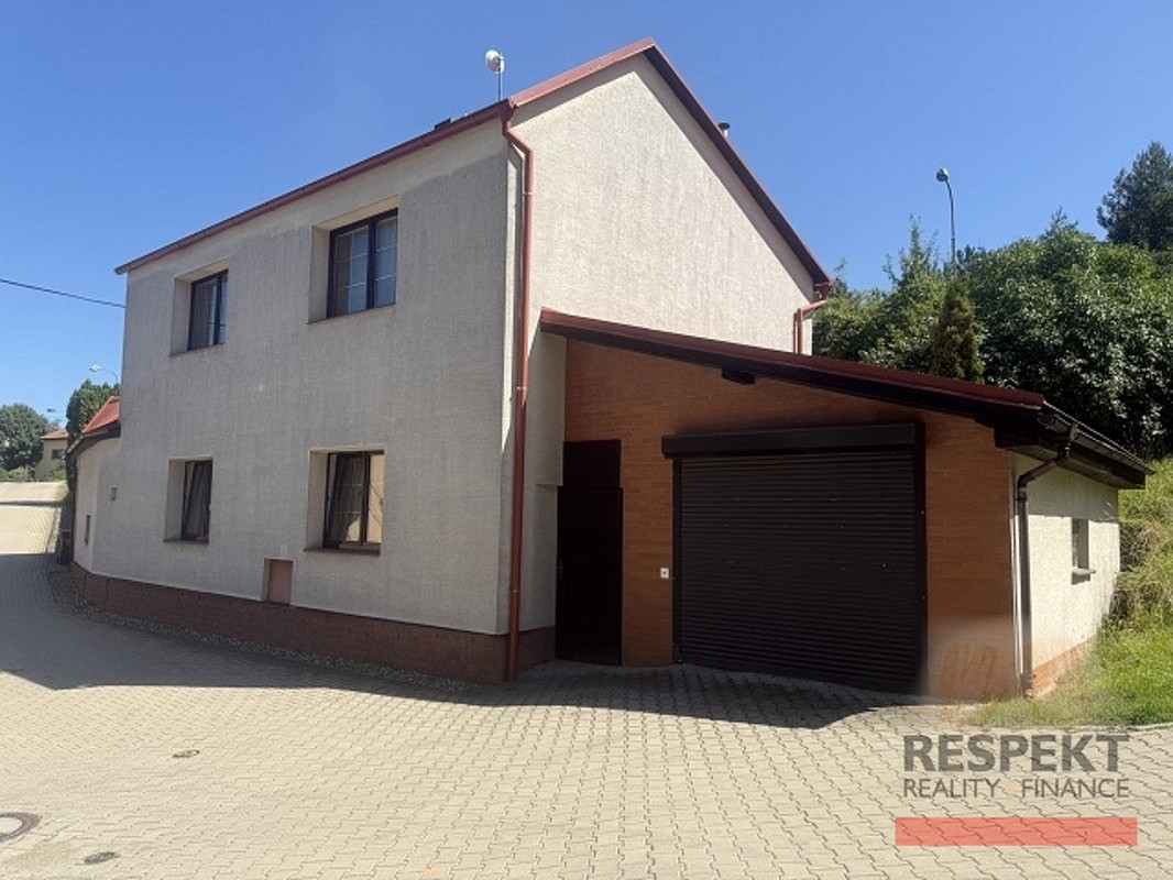 Prodej domu 121 m² s pozemkem 378 m²