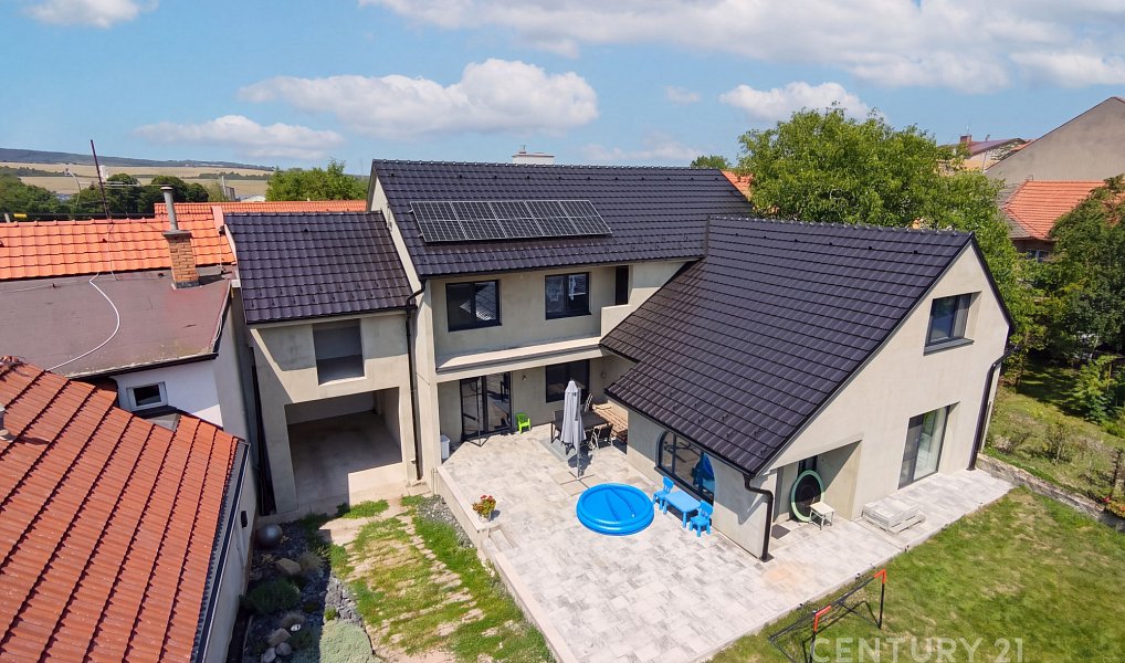Prodej domu 284 m² s pozemkem 1 154 m², Roštín – náhled fotky 34