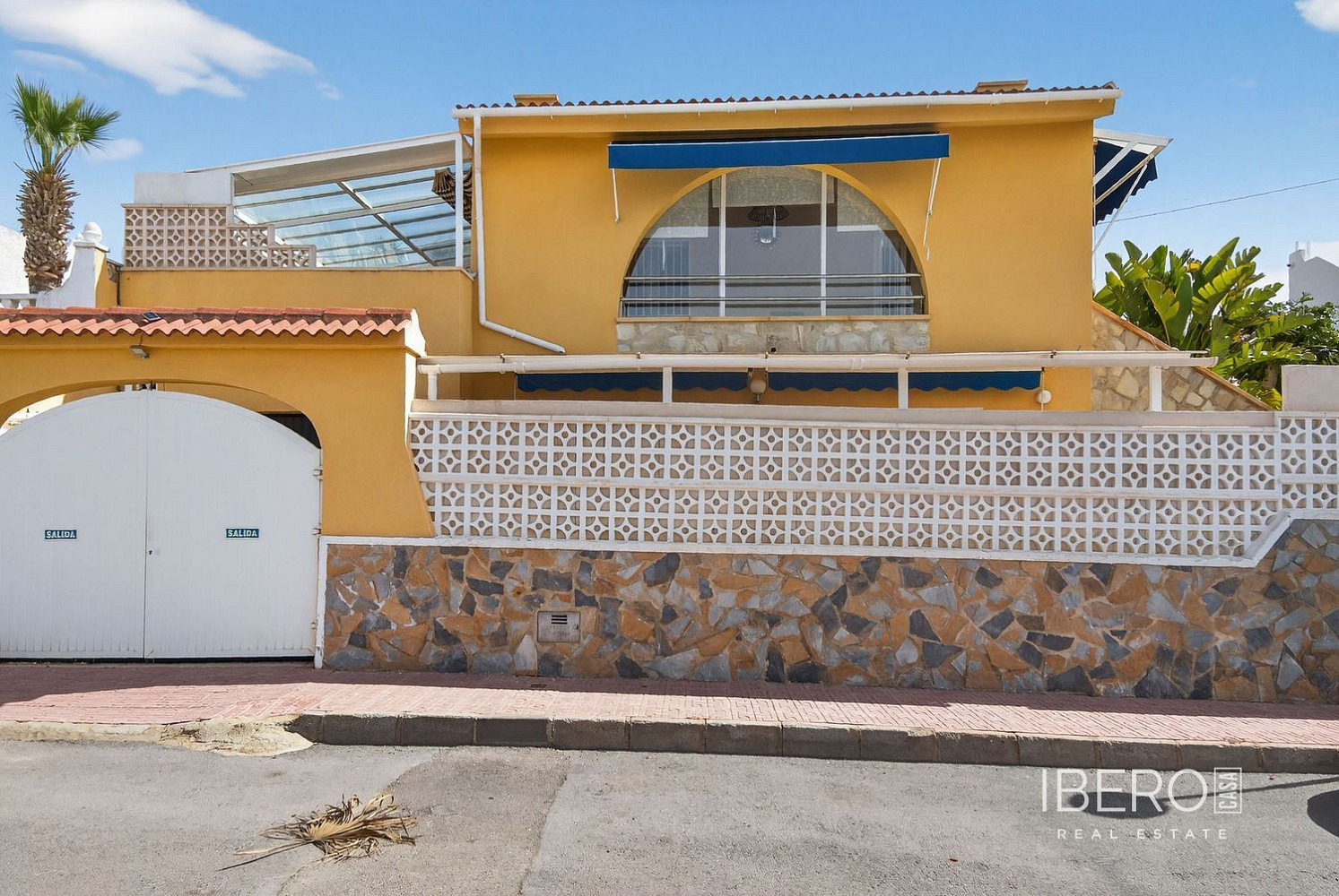 Prodej domu 117 m² s pozemkem 301 m² — photo 2