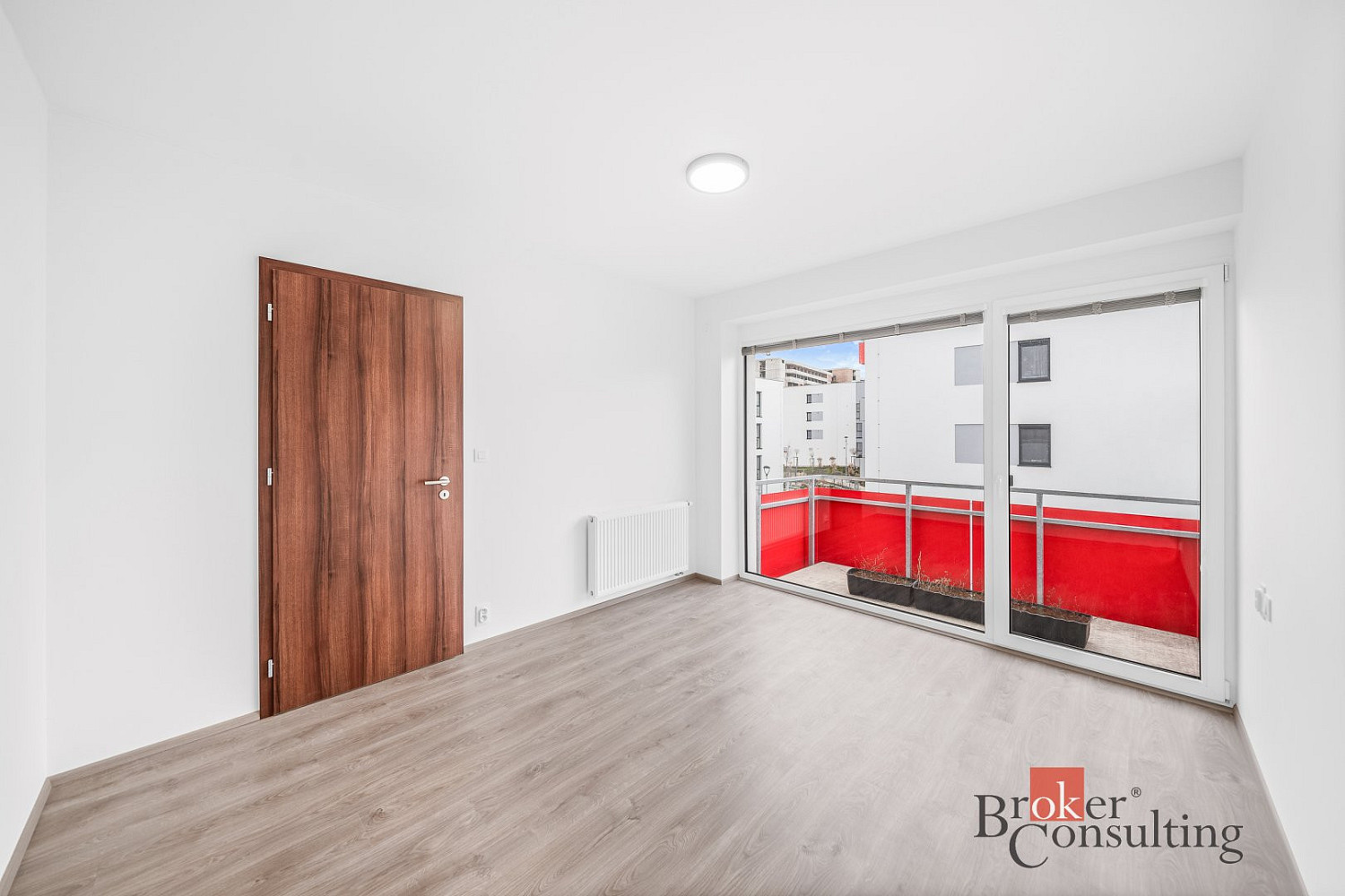 Pronájem bytu 2+kk 56 m² – fotografie 4