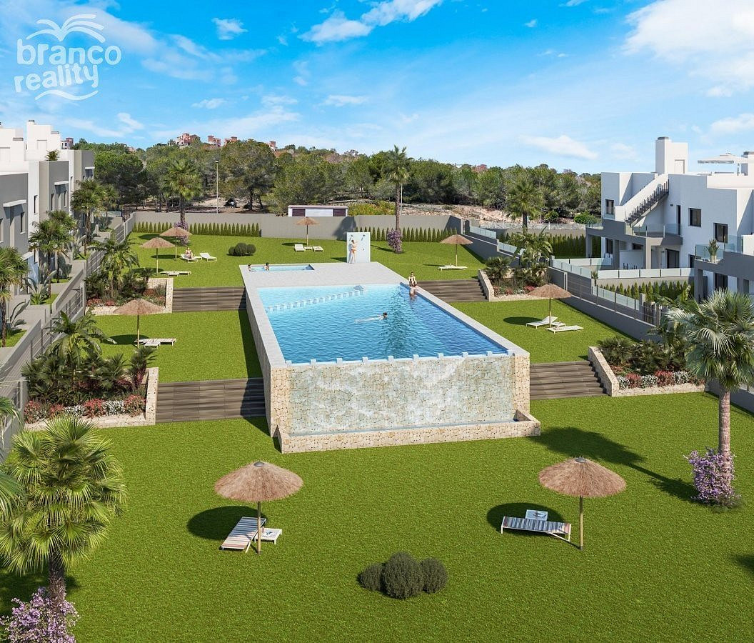 Prodej domu 73 m² s pozemkem 500 m² — photo 2