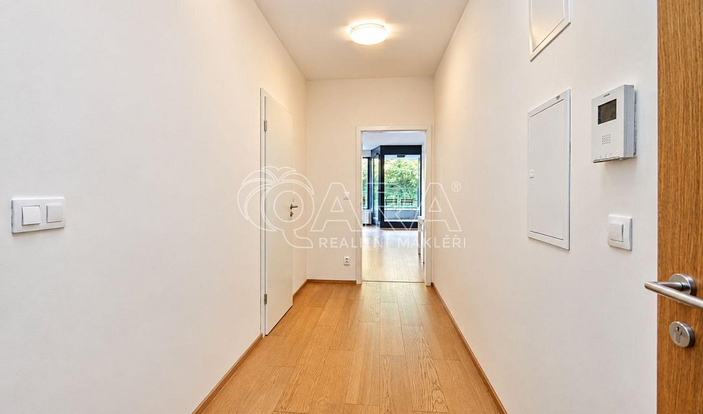 Prodej bytu 2+kk 59 m², Praha – náhled fotky 11
