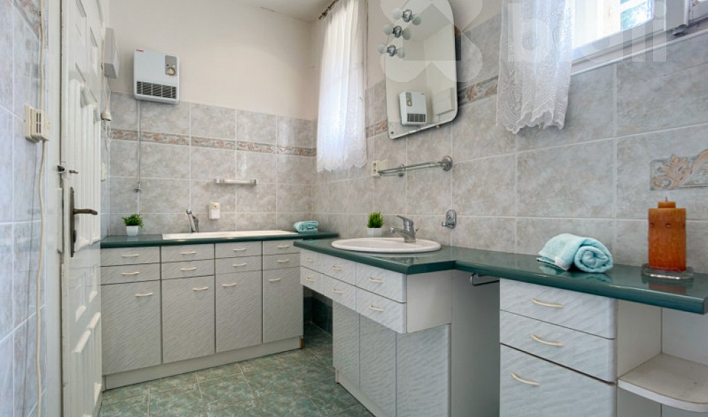 Prodej domu 290 m² s pozemkem 1 789 m², Louňovice – náhled fotky 12