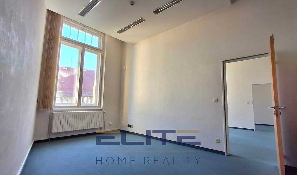 Pronájem kanceláře 65 m², Turnov – náhled fotky 4