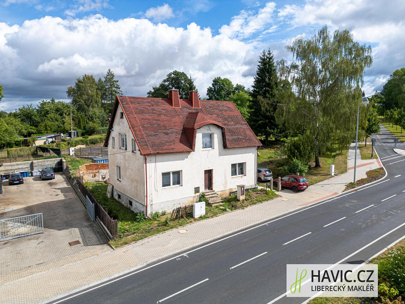 Prodej domu 228 m² s pozemkem 898 m²