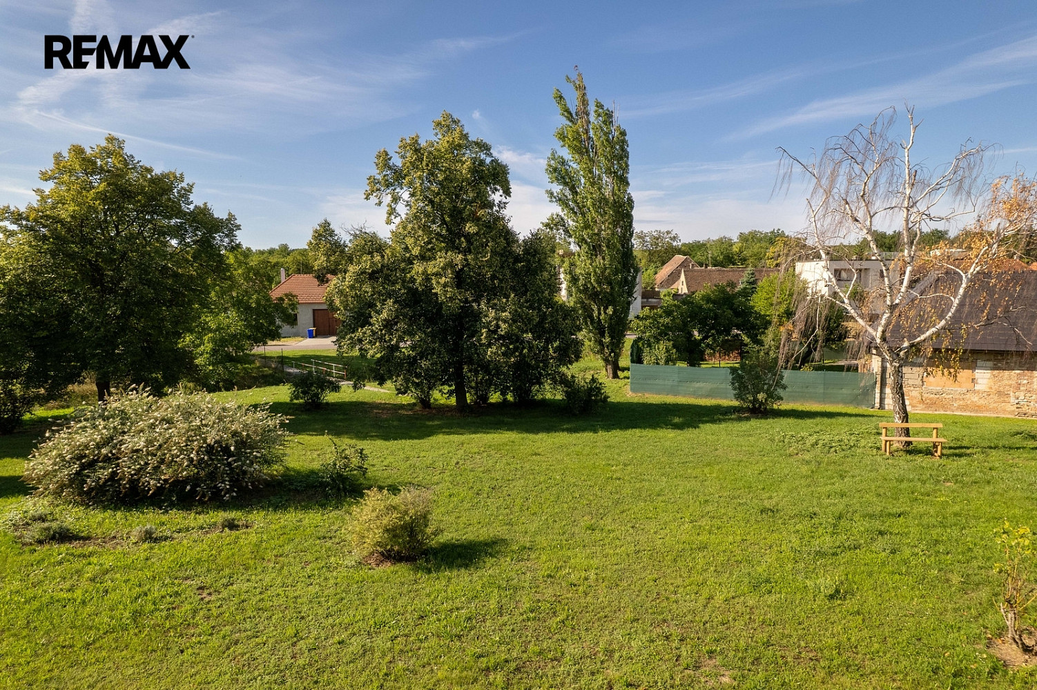 Prodej pozemku 739 m² — photo 4