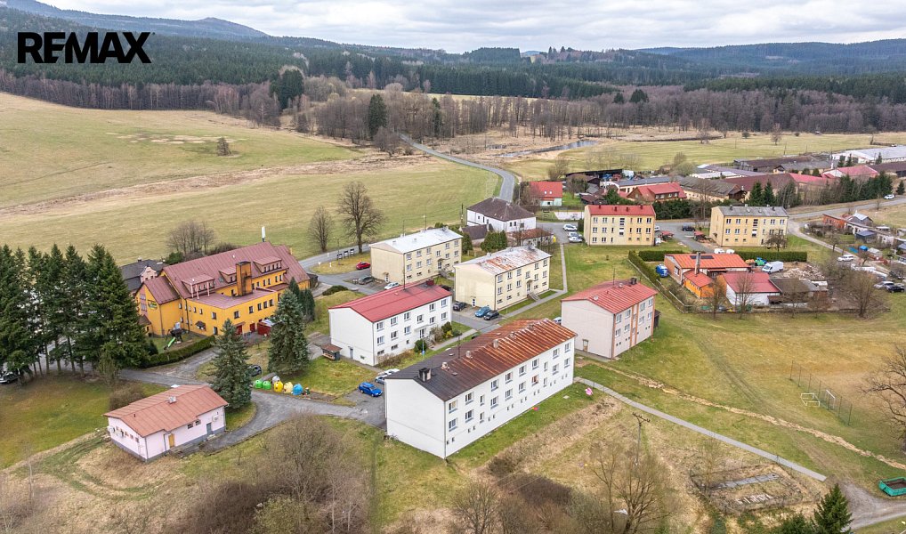 Prodej nájemního domu, činžáku 315 m², Rybník – náhled fotky 7