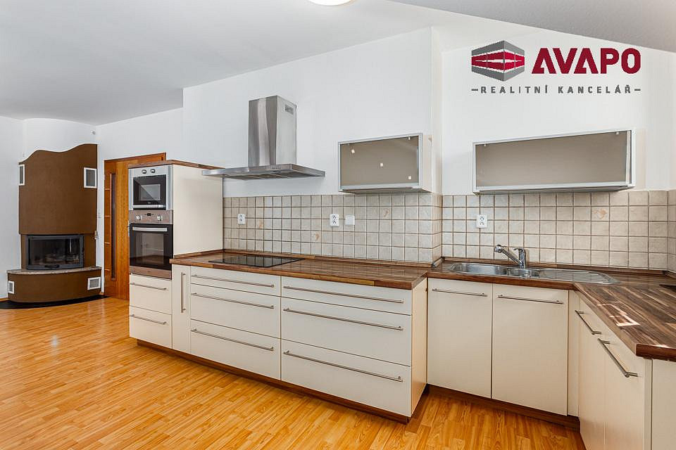 Pronájem bytu 3+1 97 m²