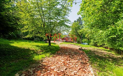 Prodej stavebního pozemku 1 207 m², Turnov - Mašov, okres Semily