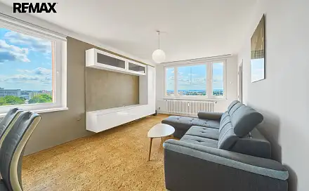 Pronájem bytu 2+1 55 m², nábřeží Závodu míru, Pardubice - Zelené Předměstí