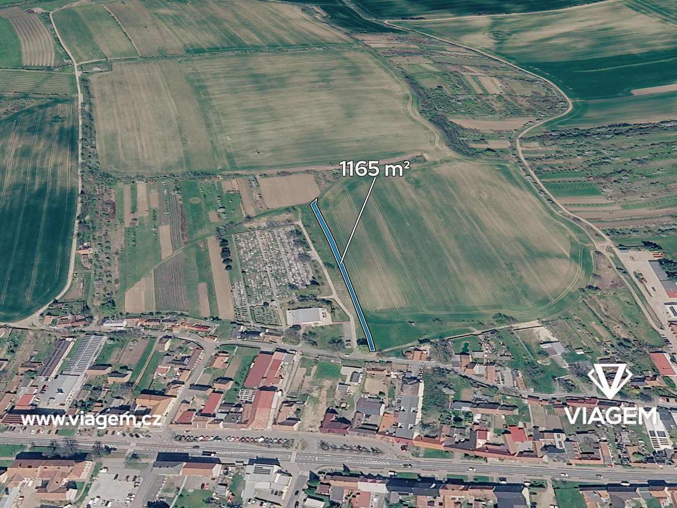 Prodej pole 1 165 m²
