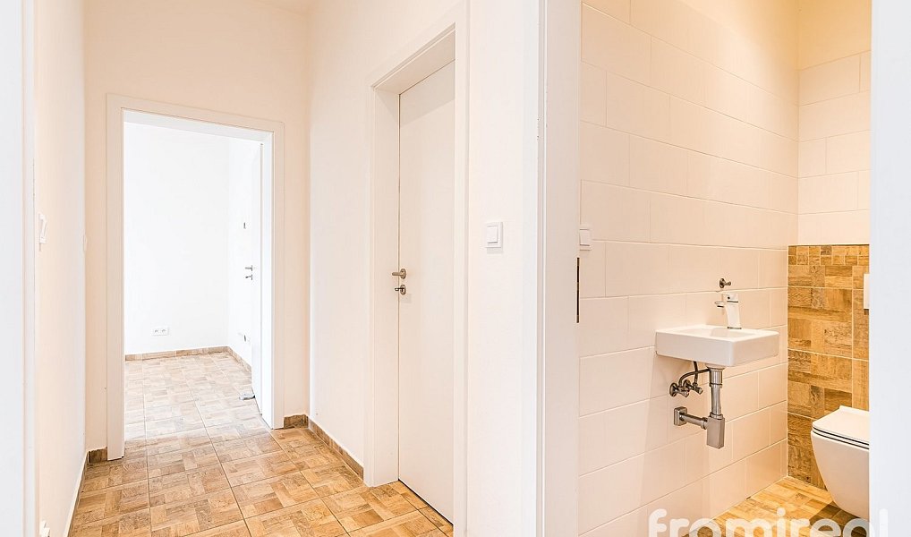 Prodej bytu 3+kk 79 m², Znojmo – náhled fotky 11