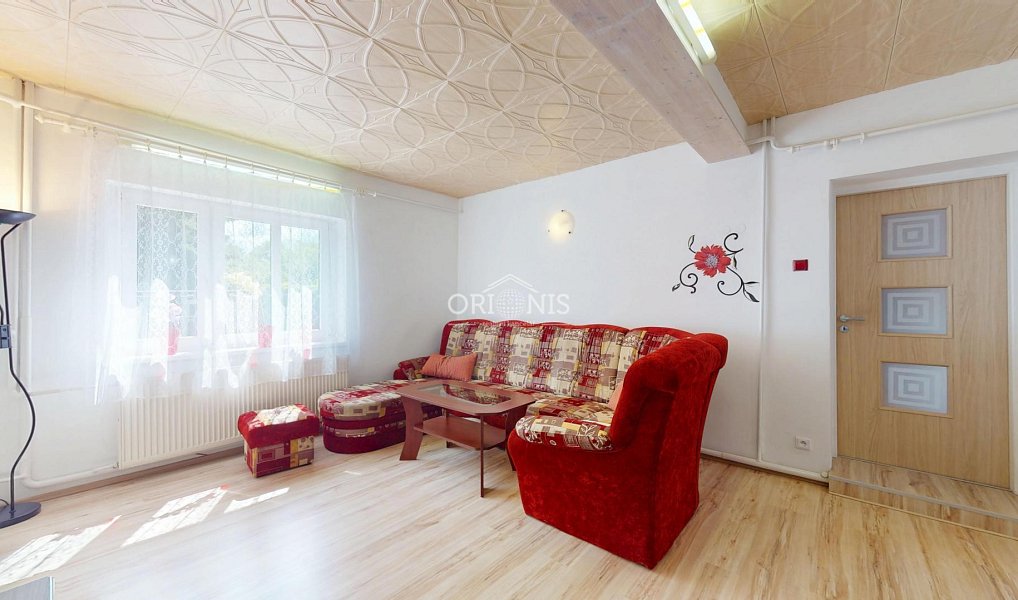 Prodej domu 200 m² s pozemkem 1 002 m², Horní Jiřetín – náhled fotky 8