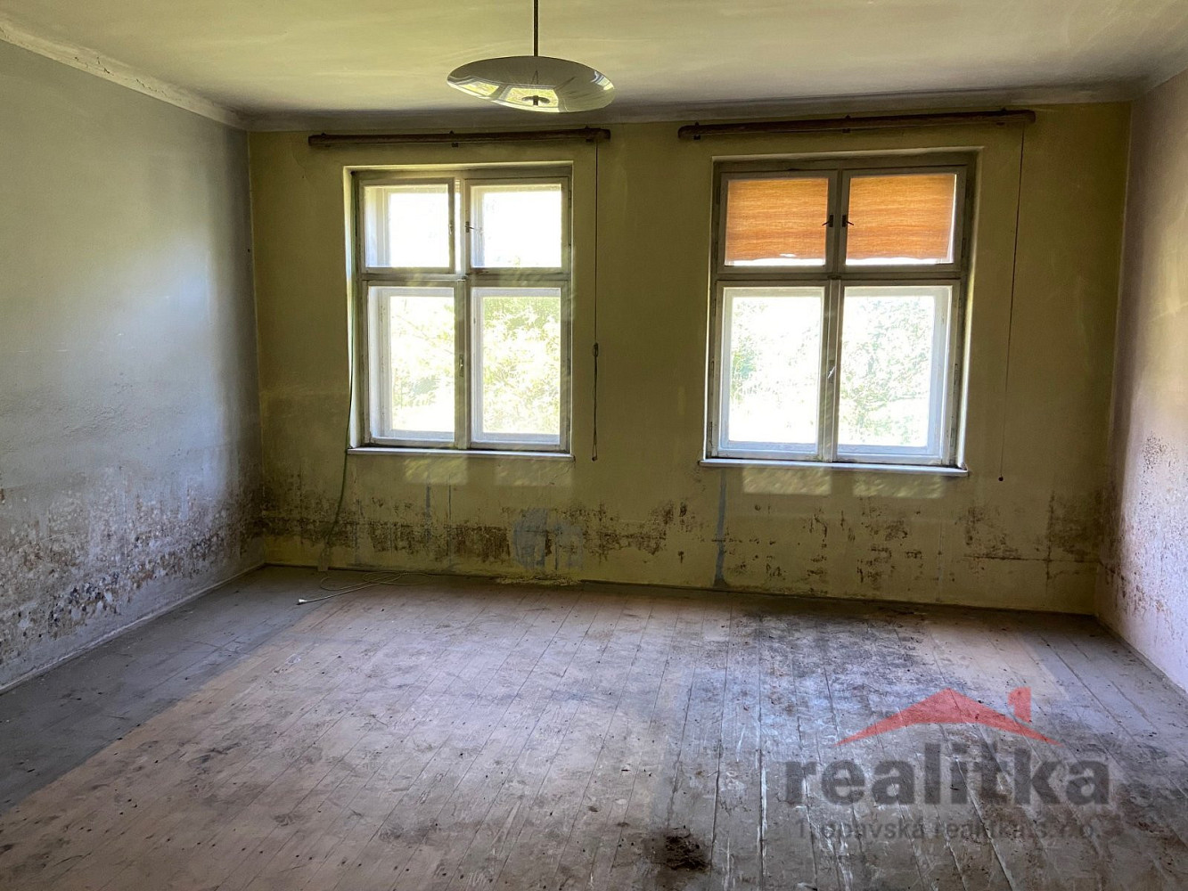 Prodej domu 131 m² s pozemkem 1 040 m² – fotografie 5