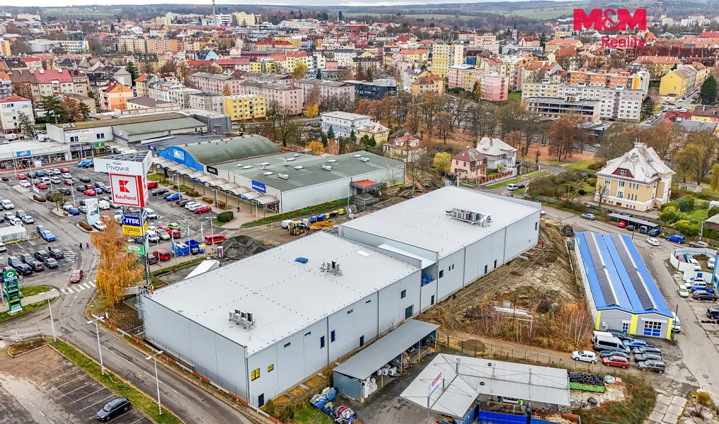 Pronájem výrobních prostor 2 200 m², Cheb – náhled fotky 6