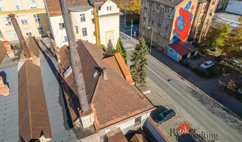 Prodej obchodních prostor 246 m², Plzeň – náhled fotky 3