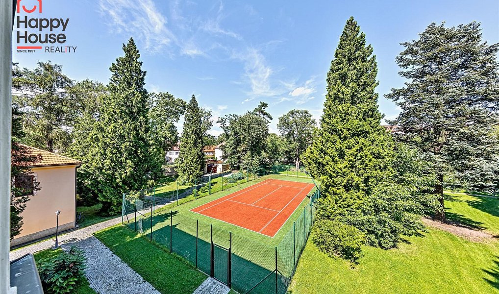 Pronájem domu 827 m² s pozemkem 8 770 m², Praha – náhled fotky 25