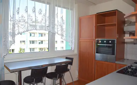 Prodej bytu 3+1 75 m², Šromova, Brno - Chrlice