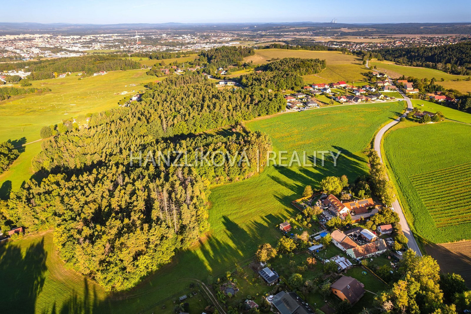 Prodej stavebního pozemku 2 000 m² – fotografie 5