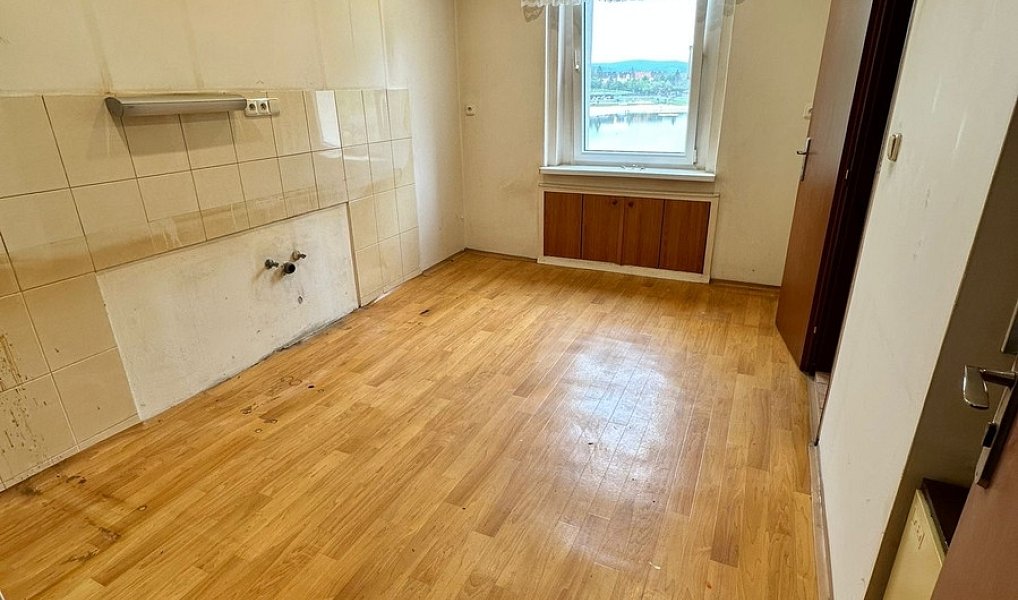 Prodej bytu 2+1 55 m², Karlovy Vary – náhled fotky 8