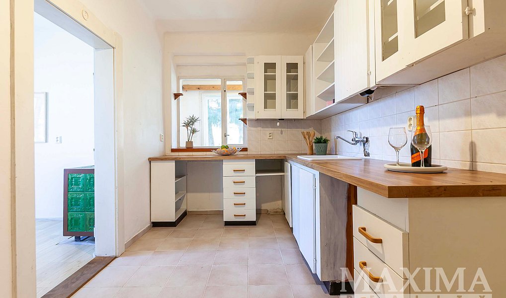 Prodej domu 230 m² s pozemkem 654 m², Praha – náhled fotky 7