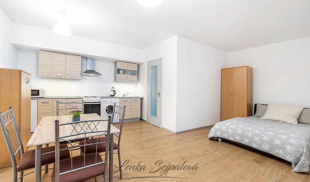 Prodej bytu 1+kk 45 m², Pardubice – náhled fotky 4